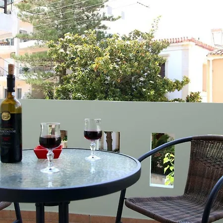 Kavros Apartamento